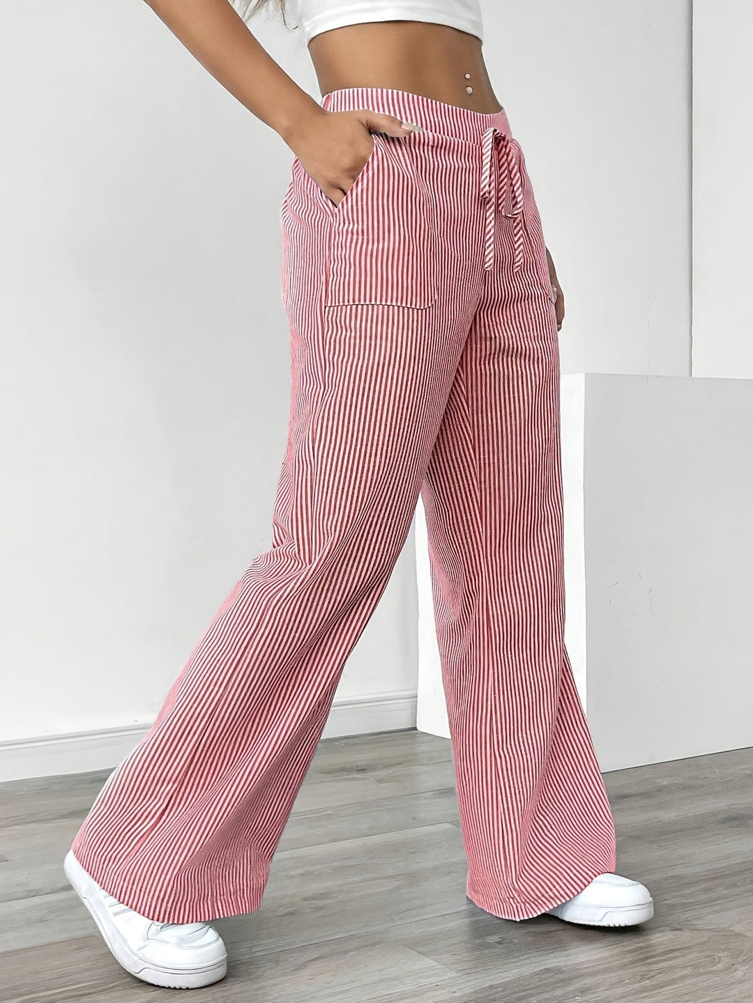 Brigitte Bordeaux | Chic Trousers