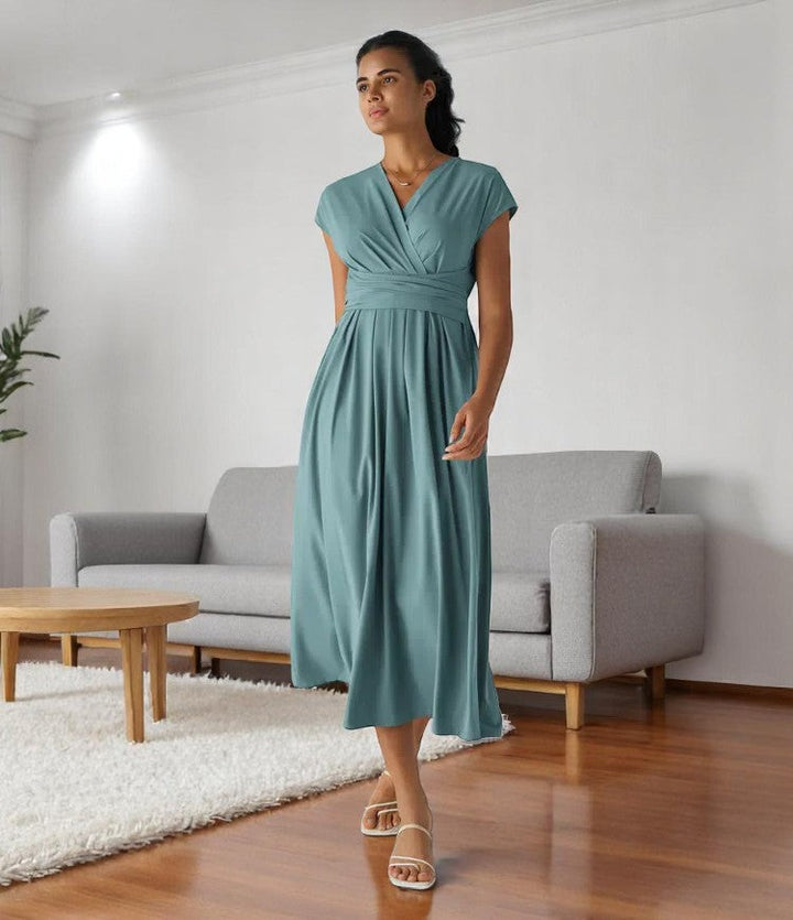 Edmonton Essence™ | Chic Midi Dress