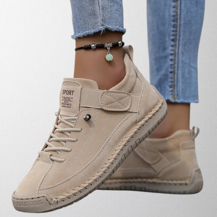 AMIHAN – COMFORTABLE ORTHOPAEDIC TRAINERS