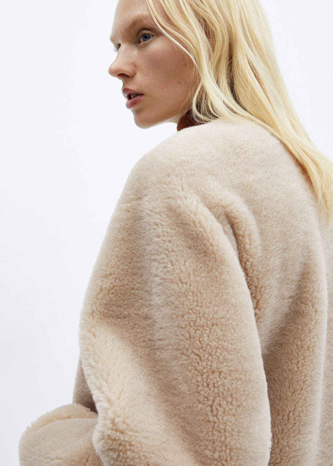 BB™ | Faux Fur Coat