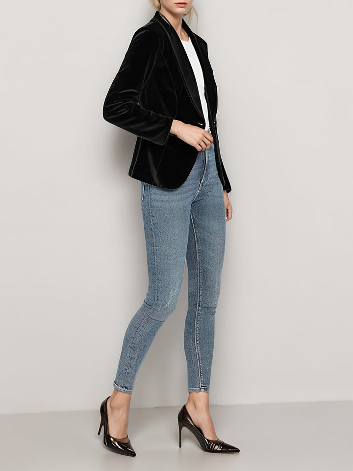Maureen – Velvet Slim-Fit Blazer