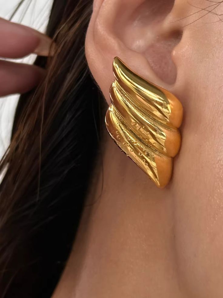 BB™ | Angel Earrings