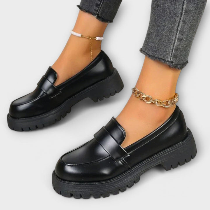 Pia - Orthopaedic Loafers