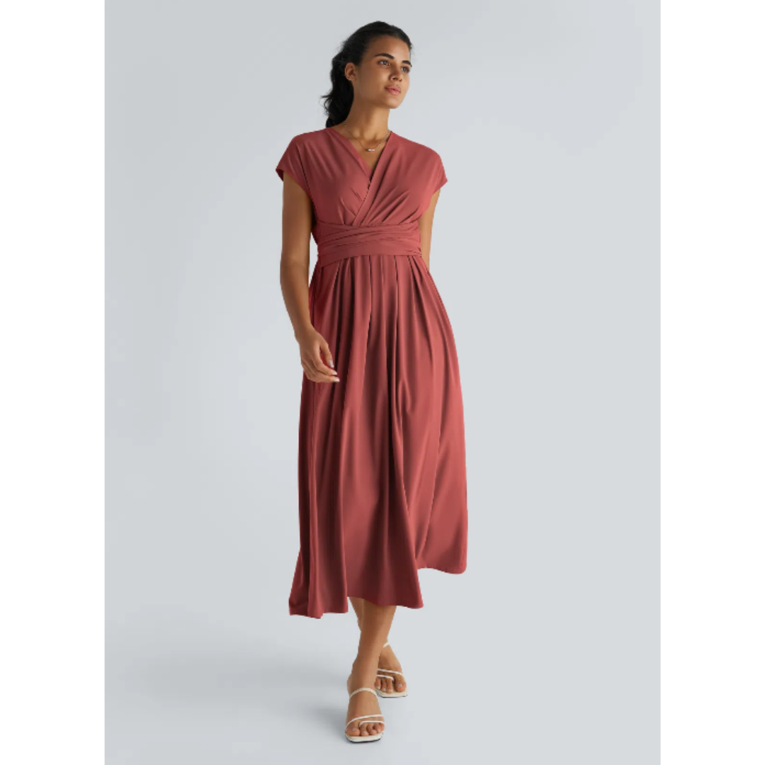 Edmonton Essence™ | Chic Midi Dress