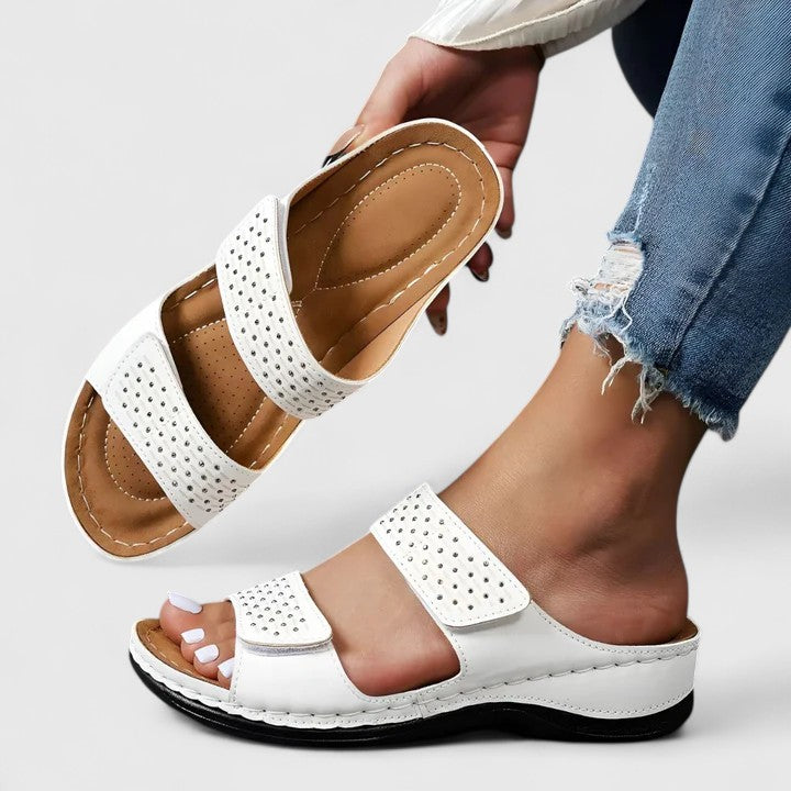 NARALISSEA – ORTHOPAEDIC SANDALS