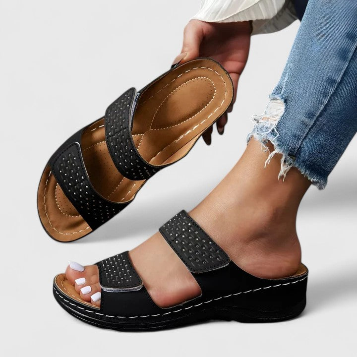 NARALISSEA – ORTHOPAEDIC SANDALS