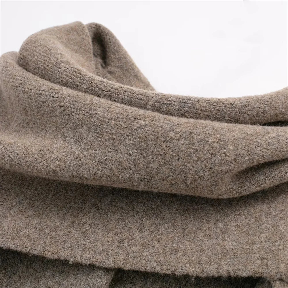 BB™ | Short Knit Coat with Scarf