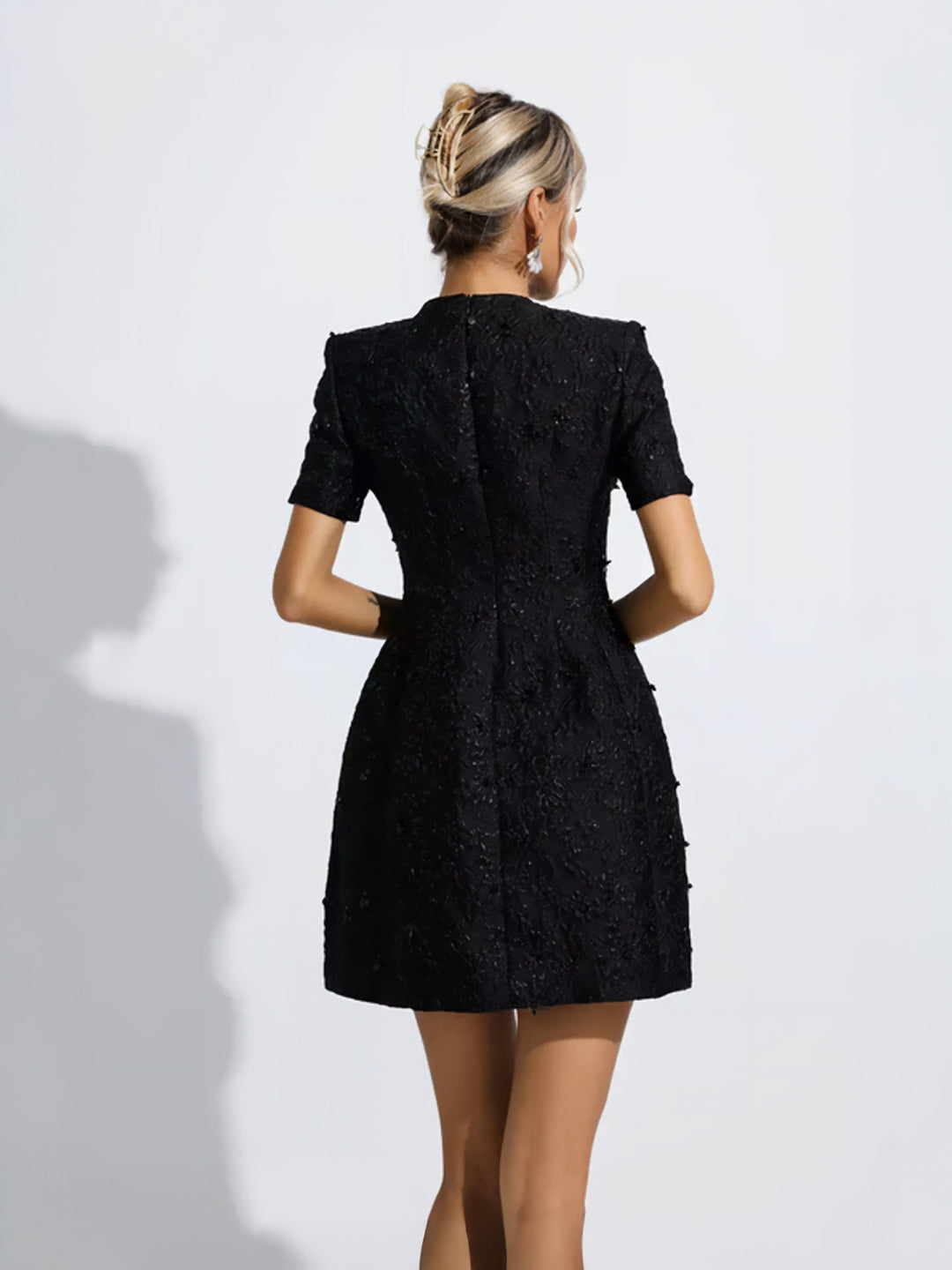 BB™ | Elegant Floral Mini Dress