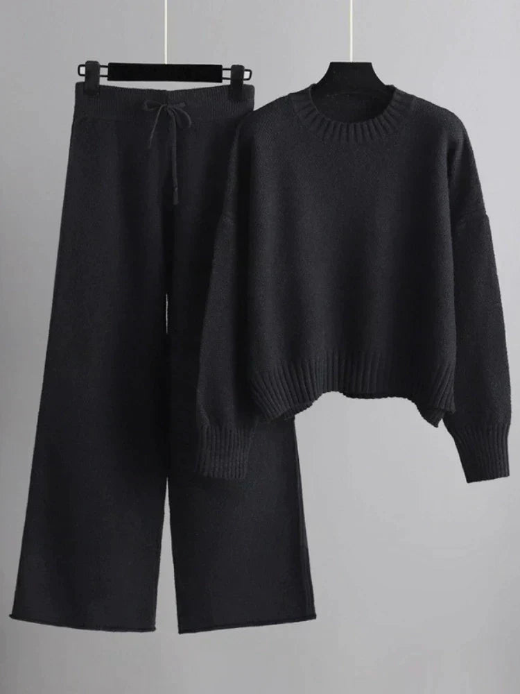 BB™ | Elegant Knit Duo