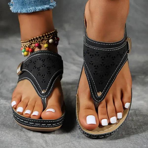 CASANDRA - Wellness Support Sandals
